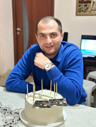  ,   Ando, 26 ,  