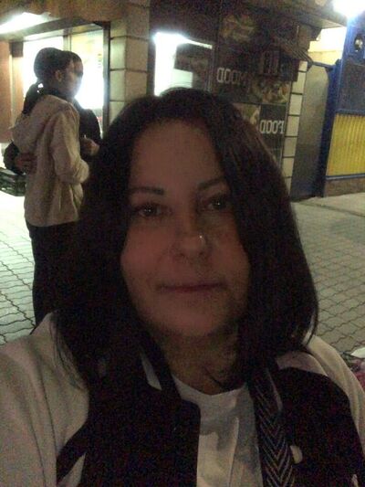  --,   , 42 ,  