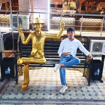  ,   Sheroz, 25 ,   ,   