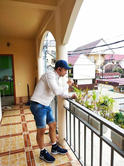  ,   Nikita, 46 ,   c 