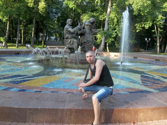  ,   Tarek, 47 ,   ,   , c , 