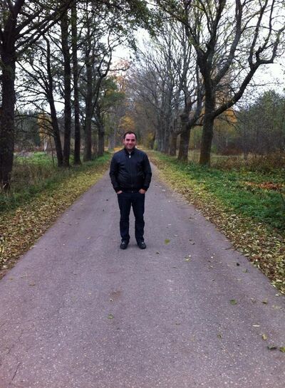  ,   Artur, 42 ,   ,   , c 