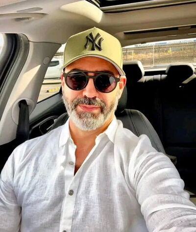  ,   CHARLES, 56 ,     , c 