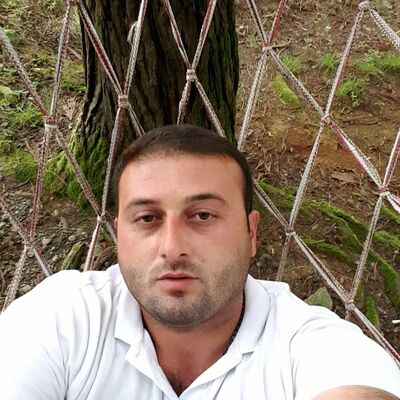  ,   Lasha, 42 ,   ,   , c 