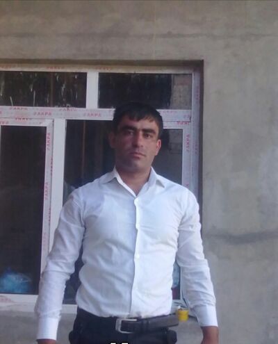  ,   Komiljon, 35 ,   ,   