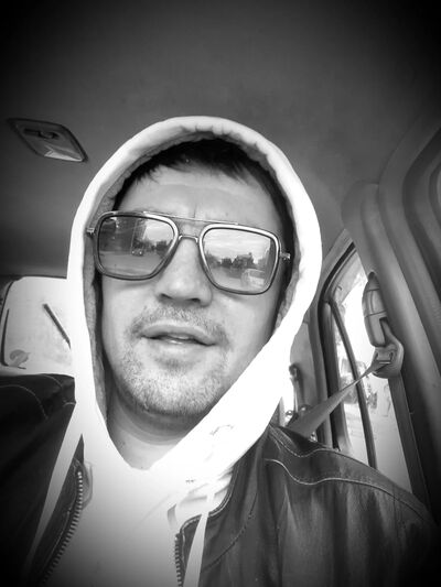   ,   Marat, 40 ,   ,   