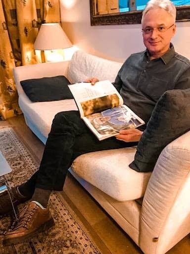  ,   Alex, 61 ,   ,   