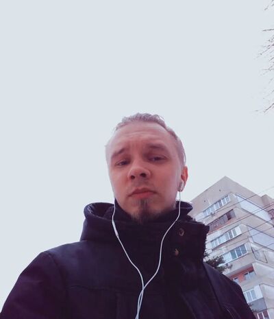  -,   , 32 ,   