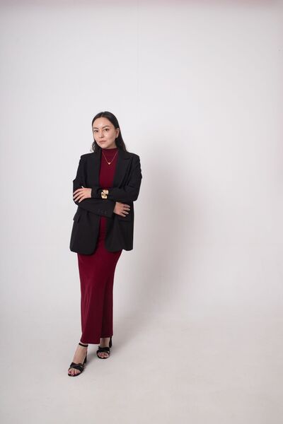  ,   Rose, 33 ,   ,   