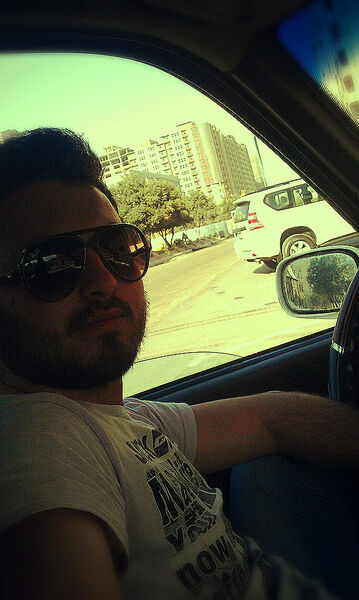  ,   Emin, 33 ,   
