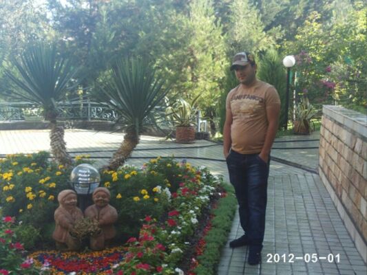  ,   Bexruz, 36 ,     , c , 