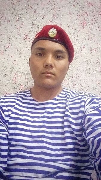  ,   ISLOMBEK, 20 ,   ,   