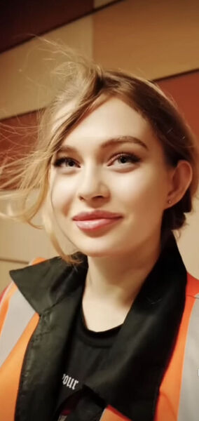  ,   , 27 ,   