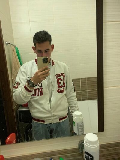  -,   Roman, 23 ,   ,   