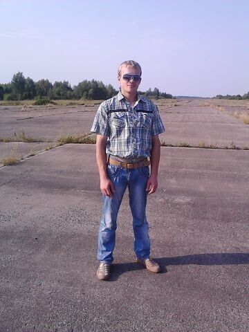  20020482  , 40 ,    
