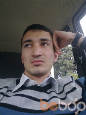  ,   Rashad, 40 ,   , 