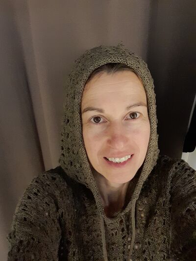  ,   Sofia, 37 ,   c 