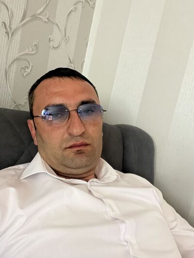  Palais-Bourbon,   Andranik, 35 ,   ,   