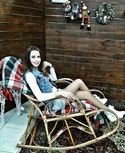  ,   Lola, 28 ,   , 