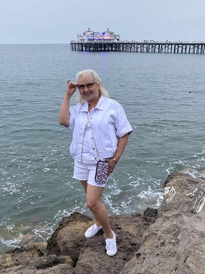 New York City,   Tanzilia, 61 ,     , c , 