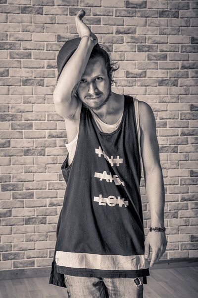  ,   Vanya, 35 ,   ,   , c , 