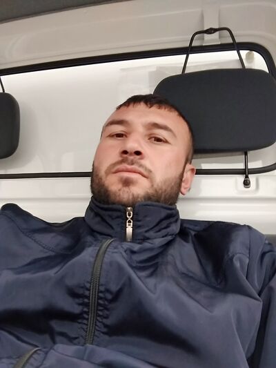  ,   Ilyas, 38 ,   ,   , c 