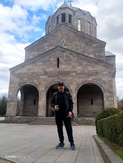  ,   Grigor, 46 ,   ,   