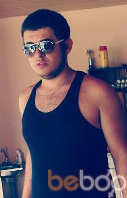  ,   Eminito, 34 ,   
