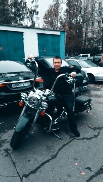  ,   Seryoga, 37 ,   ,   