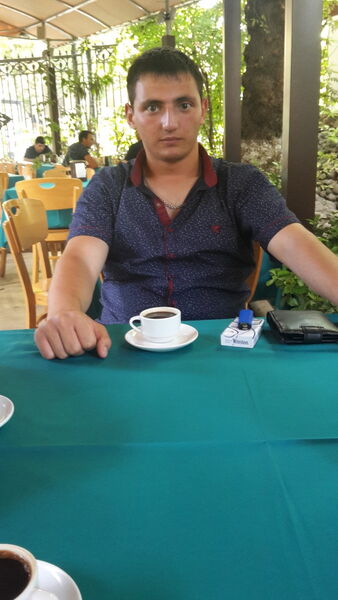  ,   Ervand, 29 ,   