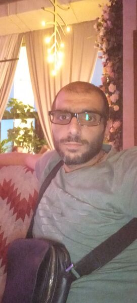  ,   Grach, 41 ,   ,   