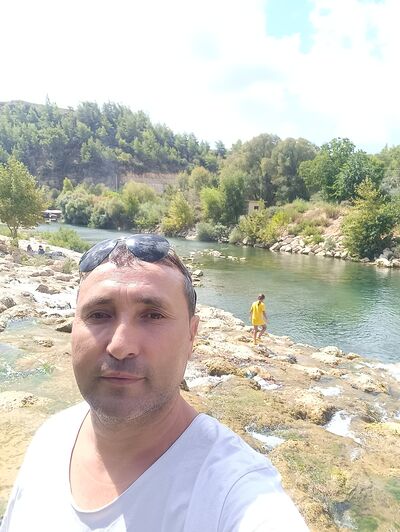  ,   Mehmet, 42 ,   ,   