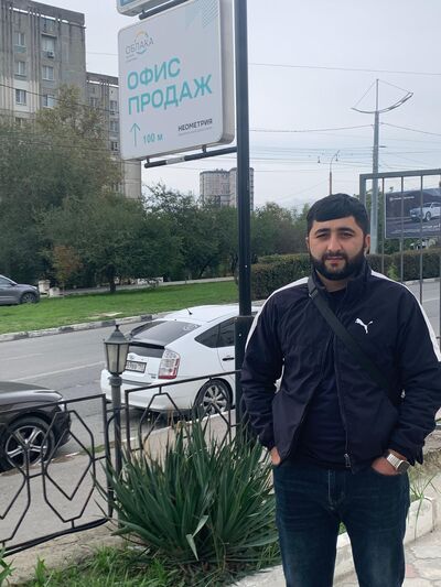  ,   Emin, 28 ,   ,   