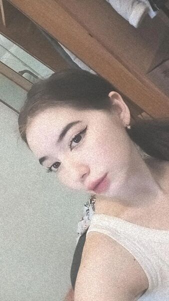 ,   Kim, 21 ,   c 