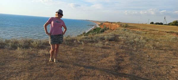  ,   Elenka, 45 ,   ,   , c 