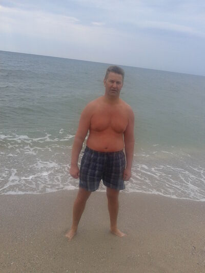  ,   Nik, 48 ,   , 