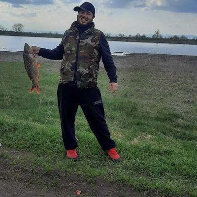  Azor,   Oleg, 37 ,   ,   , c 