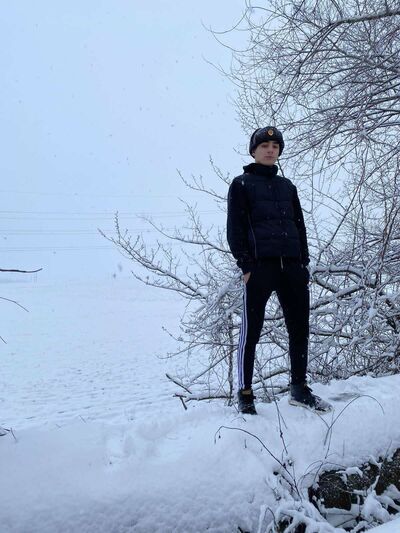  ,   David, 22 ,   ,   , c , 