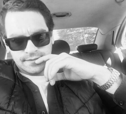  ,   Dato, 37 ,   ,   
