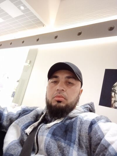  ,   Elnur, 35 ,   ,   