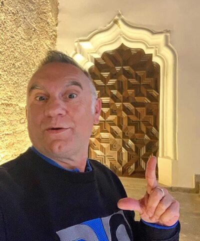 ,   Mark dave, 58 ,   ,   