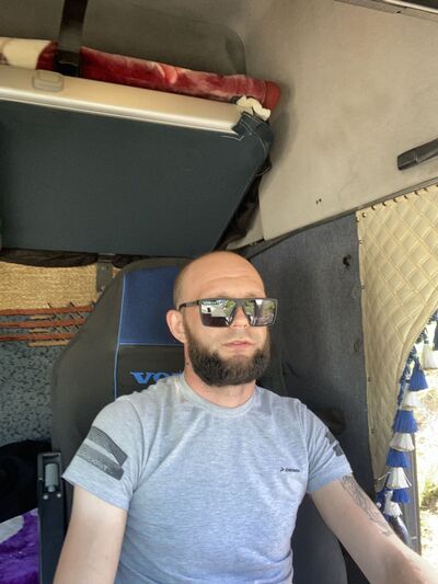  ,   Vitaliy, 33 ,   ,   