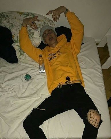  ,   , 24 ,   , 