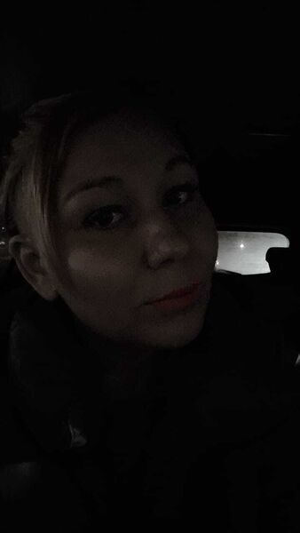 ,   Anastasia, 39 ,   ,   , 