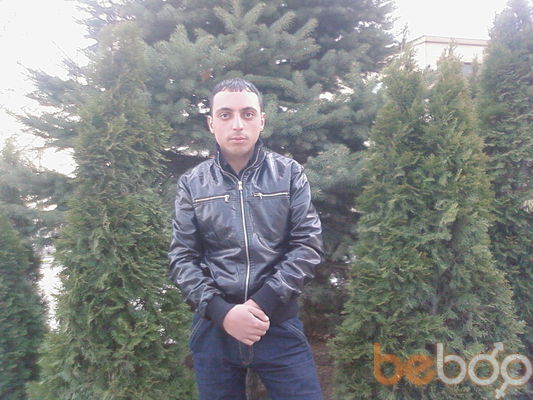  ,   Artur, 40 ,  