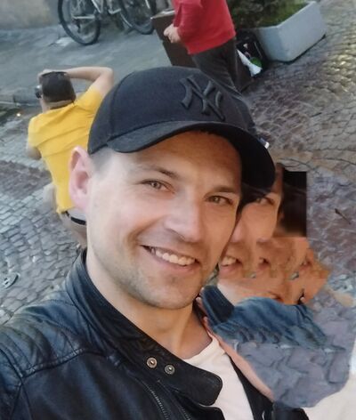  ,   Pavel, 39 ,   ,   