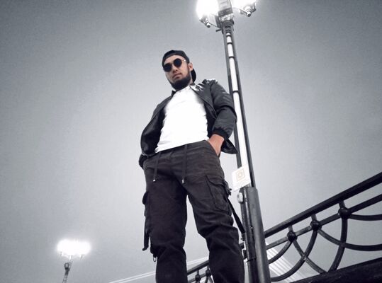  ,   Rustam, 30 ,   ,   