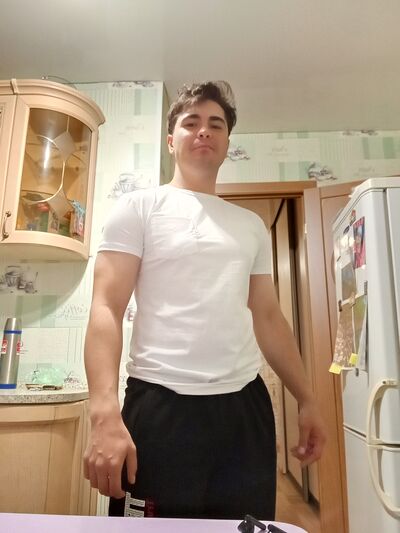  ,   Arsen, 27 ,   ,   