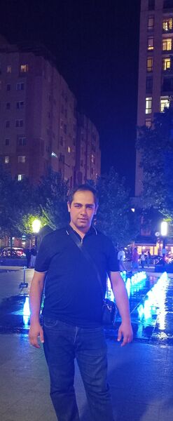  ,   Arman, 33 ,   ,   