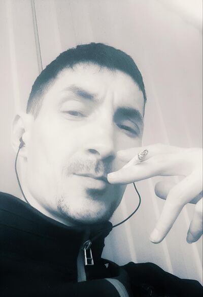  ,   David, 40 ,   ,   